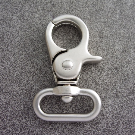 376-C4445-NIMA-8-TV Zier-Karabinerhaken, nickel matt,für 20 mm