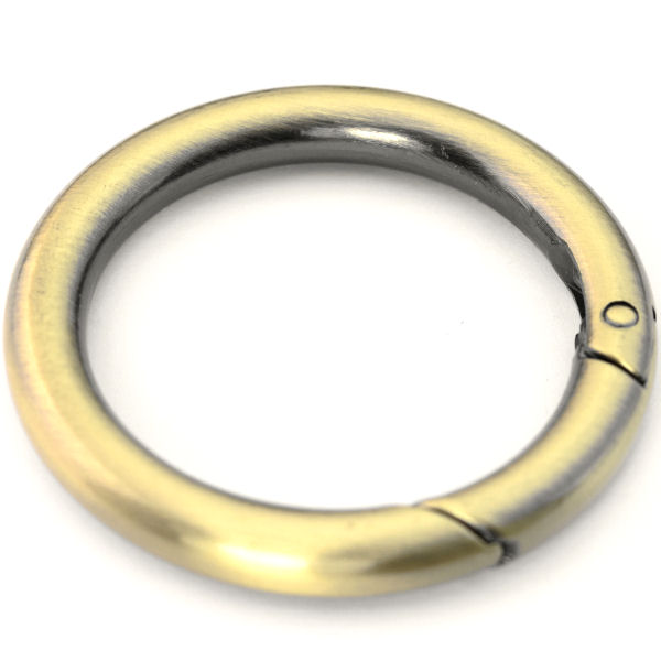 Karabiner-Ring 40 mm, altmessing
